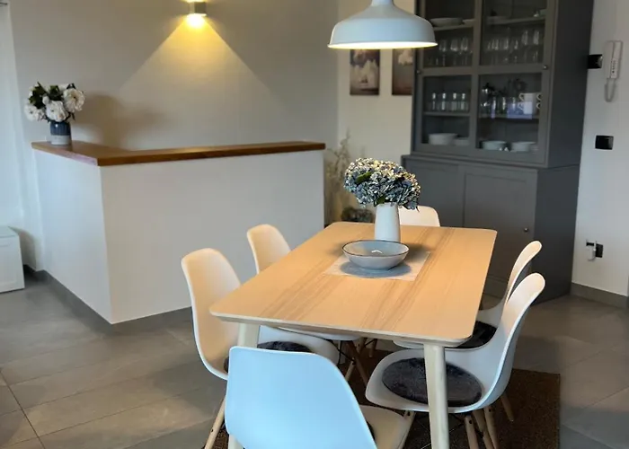 Antoni's Place Lenno